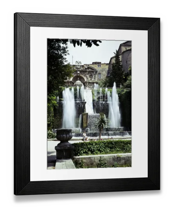 Framed Print : Fountains at Villa D'Este, 16th century villa in Tivoli, Rome, Italy 1974 Framed Print : Fountains at Villa D'Este, 16th century villa in Tivoli, Rome, Italy 1974