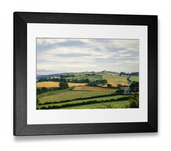 Framed Print : Landwirtschaftliche Landschaft, Conway-Tal, Nordwales, Grossbritannien Landschaft 3 September 1969 Framed Print : Landwirtschaftliche Landschaft, Conway-Tal, Nordwales, Grossbritannien Landschaft 3 September 1969