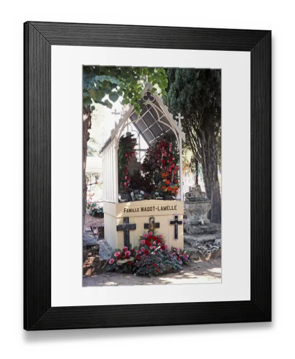 Framed Print : Grave of the Magot Lamelle family, Cahors, Lot department, south-west France 1976 Framed Print : Grave of the Magot Lamelle family, Cahors, Lot department, south-west France 1976