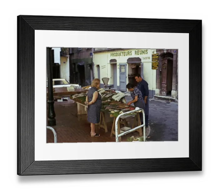 Framed Print : Street fish market in Grasse, Cote d'Azur, France 1974