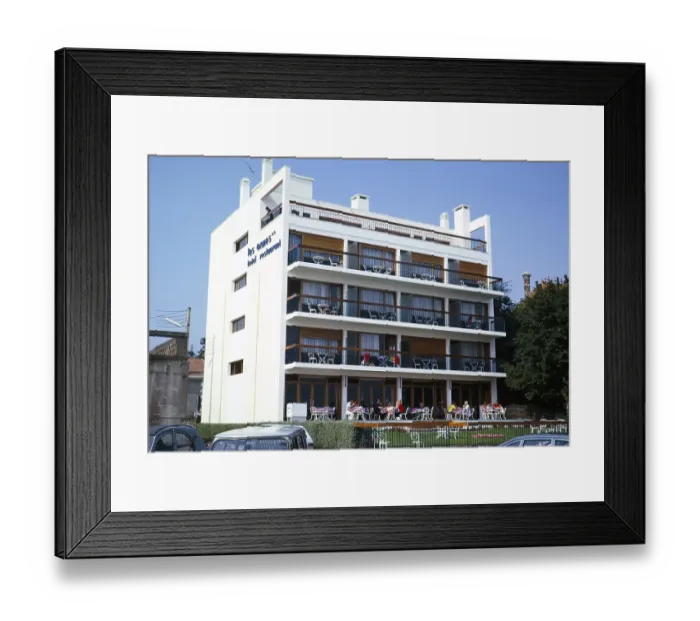 Framed Print : Hotel Les Ormes, Arcachon, Gironde, France 1973
