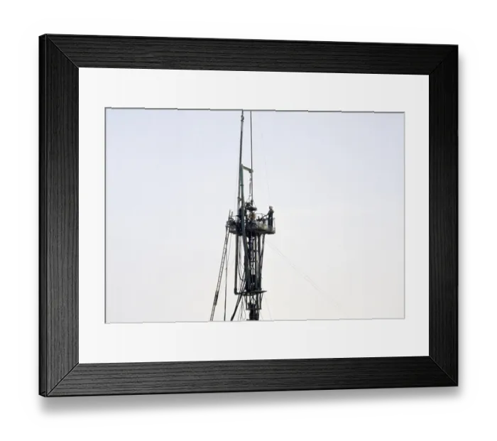 Framed Print : Men at work on a drilling rig in the oil exploration industry in the area of Dhahran, Saudi Arabia, Arabian Desert 1979, Asia Framed Print : Men at work on a drilling rig in the oil exploration industry in the area of Dhahran, Saudi Arabia, Arabian Desert 1979, Asia