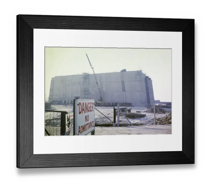 Framed Print : Southern anchorage of the Humber Bridge under construction, Lincolnshire, England, UK 1970s