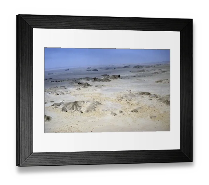 Framed Print : Photo of the Arabian desert taken by a helicopter pilot working in the oil industry in Dharhan, Saudi Arabia, 1979, Asia Framed Print : Photo of the Arabian desert taken by a helicopter pilot working in the oil industry in Dharhan, Saudi Arabia, 1979, Asia