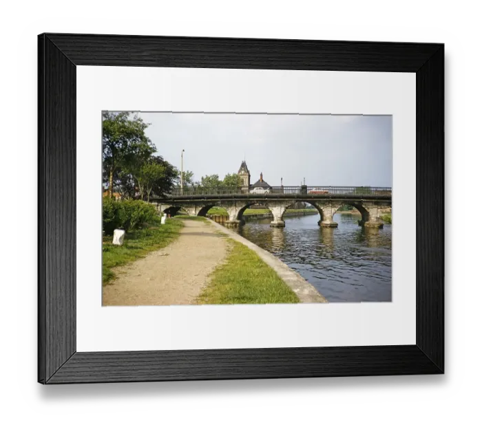 Framed Print : Cars on the Trent Bridge crossing the River Trent, Newark on Trent, Nottinghamshire, England, United Kingdom, early 1960s, Europe