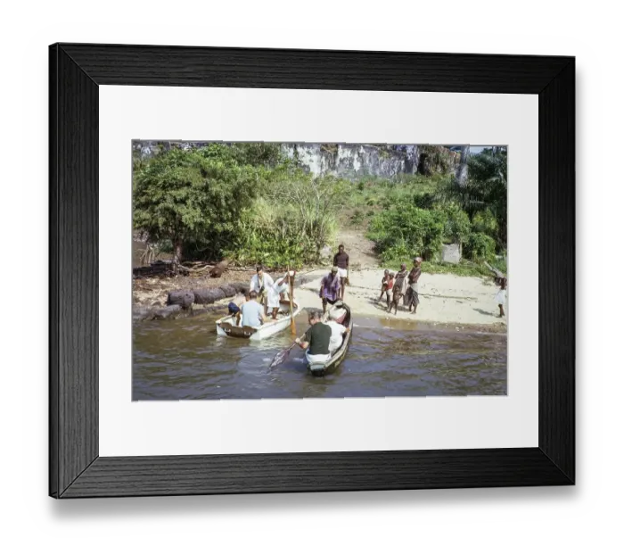 Framed Print : Expatriates in pirogue and boat on arrival at Bunce Island, Sierra Leone, West Africa 1963, Africa