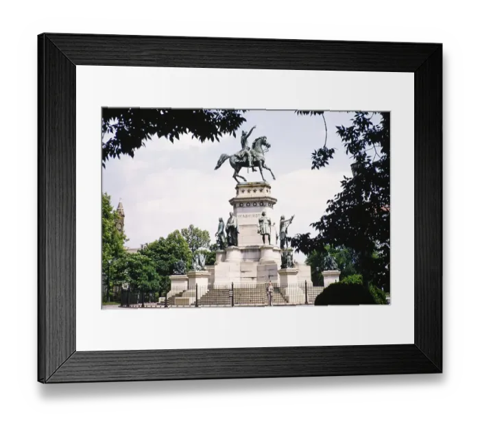 Framed Print : Washington Monument, neoclassical equestrian statue of George Washington from the 19th century, Richmond, Virginia, USA around 1953 Framed Print : Washington Monument, neoclassical equestrian statue of George Washington from the 19th century, Richmond, Virginia, USA around 1953