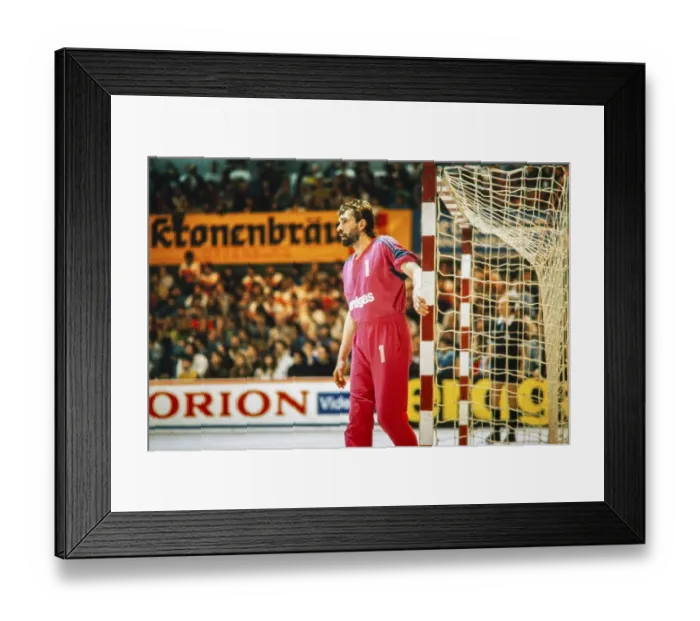 Framed Print : Handball, Bundesliga, handball player, goalkeeper Andreas Thiel from VFL Gummersbach on 17 February 1990, Germany, Europe Framed Print : Handball, Bundesliga, handball player, goalkeeper Andreas Thiel from VFL Gummersbach on 17 February 1990, Germany, Europe
