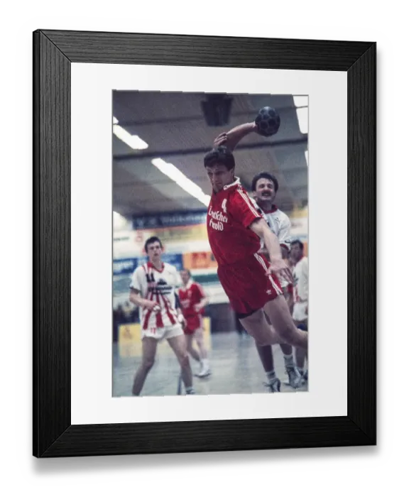 Framed Print : Andrei Schepkin (red), handball, European Champion Clubs Cup, TUSEM Essen (white), SKA Minsk Belarus, 28 April 1990, Germany, Europe