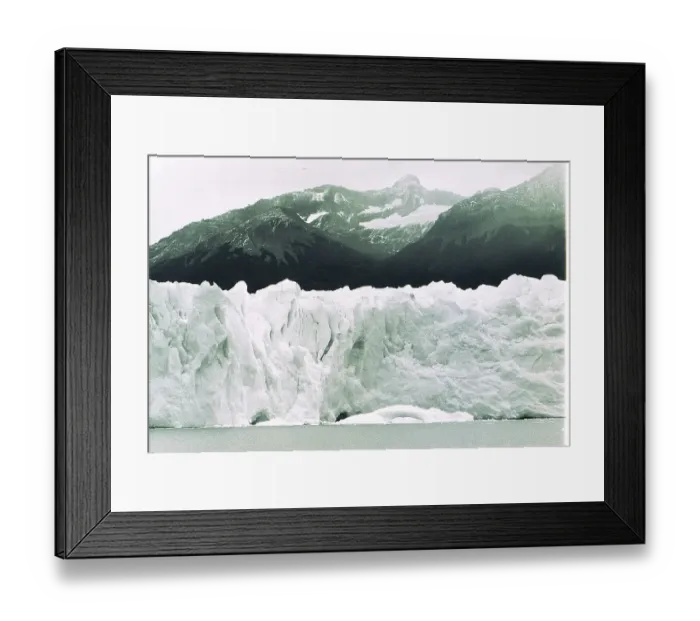 Framed Print : Argentina: The Glacier Perito Moreno at Lake Argentino Framed Print : Argentina: The Glacier Perito Moreno at Lake Argentino