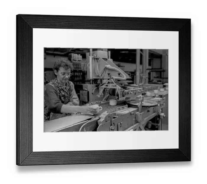 Framed Print : Germany, Kahla, 20.12.1991, Porzellanwerk Kahla, worker in cup production, Europe Framed Print : Germany, Kahla, 20.12.1991, Porzellanwerk Kahla, worker in cup production, Europe