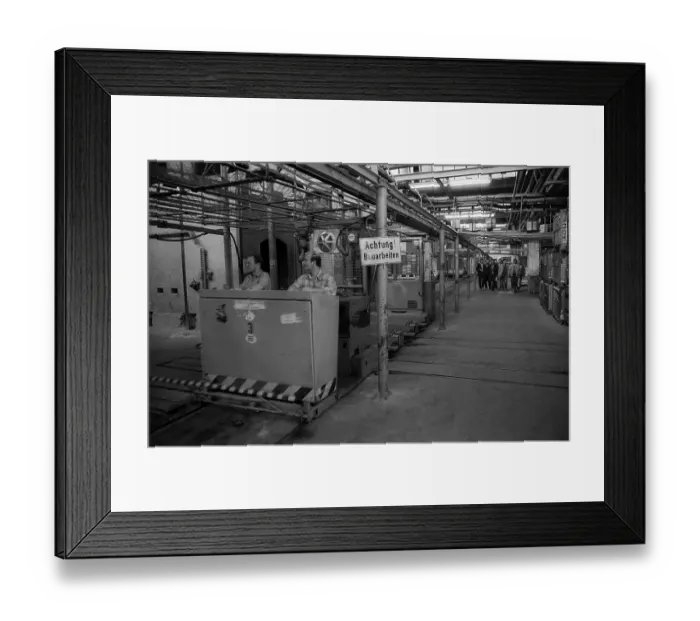 Framed Print : Germany, Kahla, 20.12.1991, Porzellanwerk Kahla, factory hall, Europe