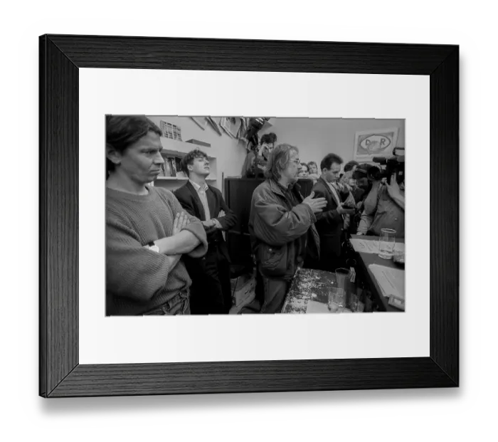 Framed Print : Germany, Berlin, 28 January 1992, Opening of the Matthias Domaschk Memorial Library, (in the Environmental Library), (from left to right) Michael Curs, David Gill / Press Spokesman of the Gauck Authority, Gerhard Poppe, Europe Framed Print : Germany, Berlin, 28 January 1992, Opening of the Matthias Domaschk Memorial Library, (in the Environmental Library), (from left to right) Michael Curs, David Gill / Press Spokesman of the Gauck Authority, Gerhard Poppe, Europe