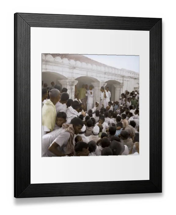 Framed Print : Mahatma Gandhi meeting people during peace march in Bihar, India, Asia, March 1947, Asia Framed Print : Mahatma Gandhi meeting people during peace march in Bihar, India, Asia, March 1947, Asia