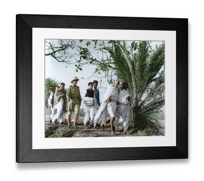 Framed Print : Mahatma Gandhi visiting village after Hindu Muslim riots, East Bengal, India, Asia, November 1946, Asia