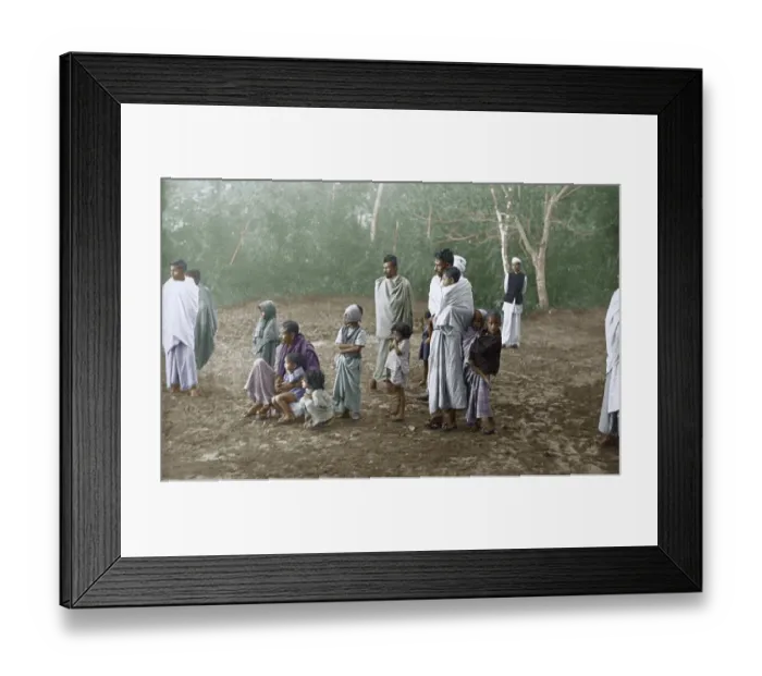 Framed Print : People waiting to meet Mahatma Gandhi Bangladesh, Asia, November 1946