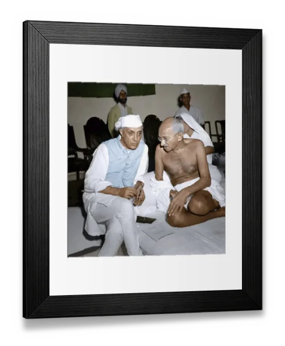 Framed Print : Jawaharlal Nehru with Mahatma Gandhi, Mumbai, Maharashtra, India, Asia, July 6, 1946, Asia Framed Print : Jawaharlal Nehru with Mahatma Gandhi, Mumbai, Maharashtra, India, Asia, July 6, 1946, Asia