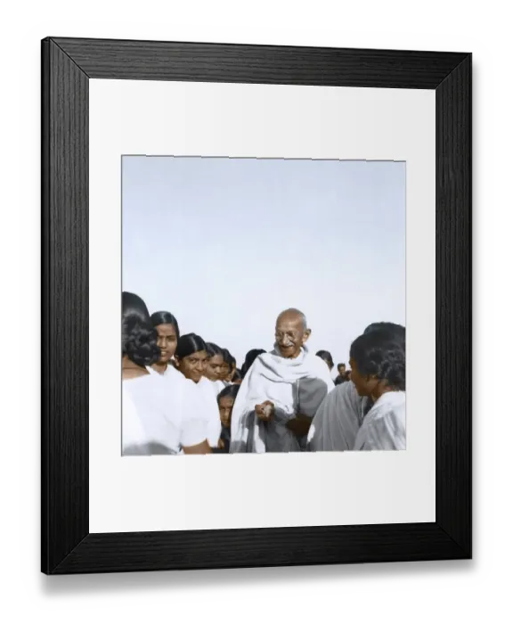 Framed Print : Mahatma Gandhi with women of Mahila Ashram, Wardha, Maharashtra, India, Asia, 1945, Asia