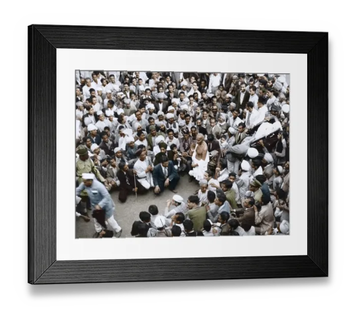 Framed Print : Mahatma Gandhi after meeting British Viceroy, Shimla, Himachal Pradesh, India, Asia, June 24, 1945, Asia