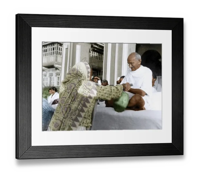 Framed Print : Mahatma Gandhi at public prayer meeting, Rungta House, Mumbai, Maharashtra, India, Asia, September 1944, Asia