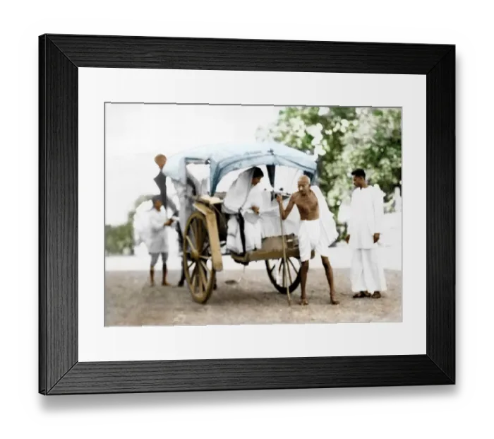 Framed Print : Mahatma Gandhi arriving Wardha from Sevagram by tonga, Maharashtra, India, Asia, 1936, Asia