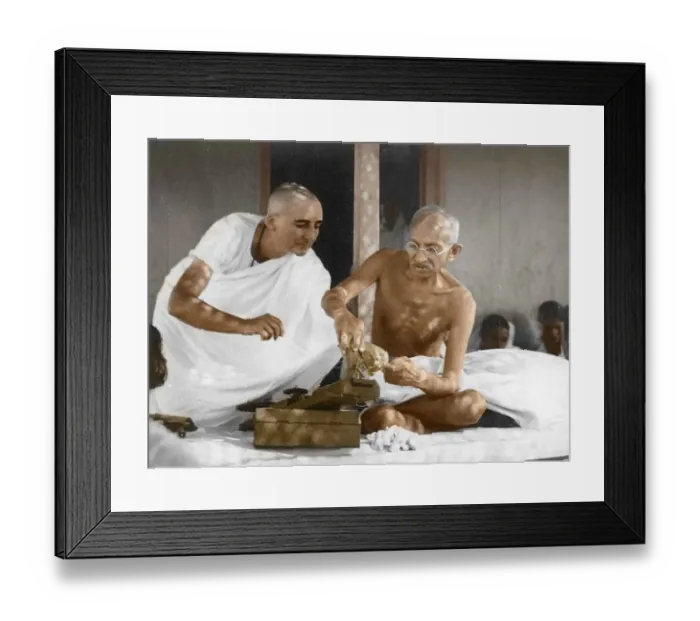 Framed Print : Mahatma Gandhi assisted by Mirabehn, repairing spinning wheel, Wardha, Maharashtra, India, Asia, 1936, Asia Framed Print : Mahatma Gandhi assisted by Mirabehn, repairing spinning wheel, Wardha, Maharashtra, India, Asia, 1936, Asia