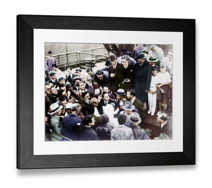 Framed Print : Mahatma Gandhi with journalists and friends at Marseilles, France, September 11, 1931, Europe