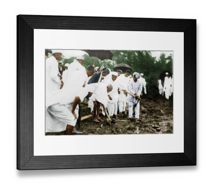 Framed Print : Mahatma Gandhi at foundation stone ceremony, Bombay, Maharashtra, India, Asia, September 7, 1929, Asia