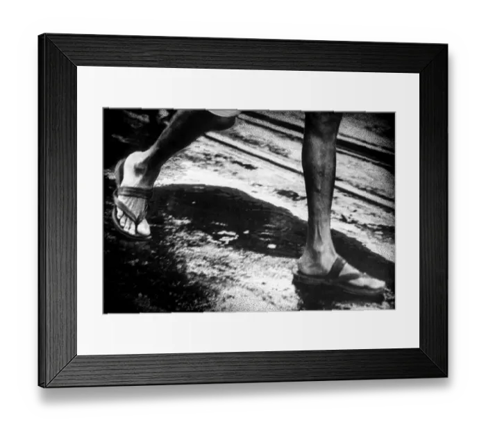 Framed Print : Mahatma gandhi walking, India, Asia