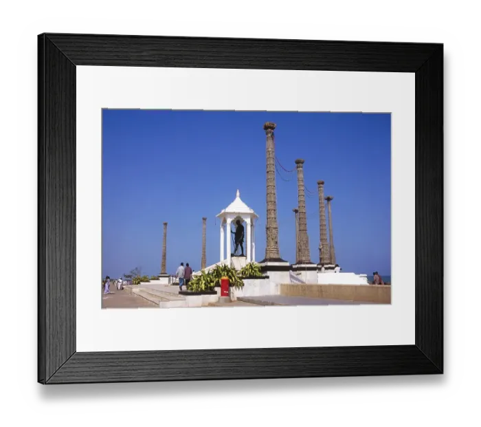 Framed Print : Mahatma Gandhi square, pondicherry Union territory, india Framed Print : Mahatma Gandhi square, pondicherry Union territory, india