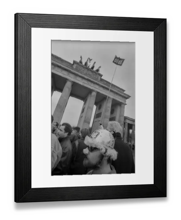 Framed Print : Germany, Berlin, 16 February 1992, DT64 demonstration (against the closure of the station), at the Brandenburg Tor, Europe