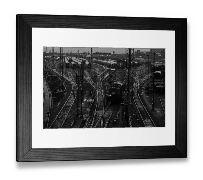 Framed Print : Germany, Berlin, 03 / 02 / 1992, Lichtenberg railway station, railway tracks, Europe Framed Print : Germany, Berlin, 03 / 02 / 1992, Lichtenberg railway station, railway tracks, Europe