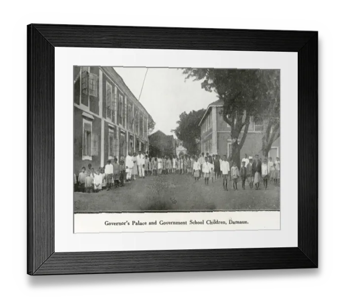Framed Print : Catholic community Governor's Palace and government school Children, Damaun Daman, India UT