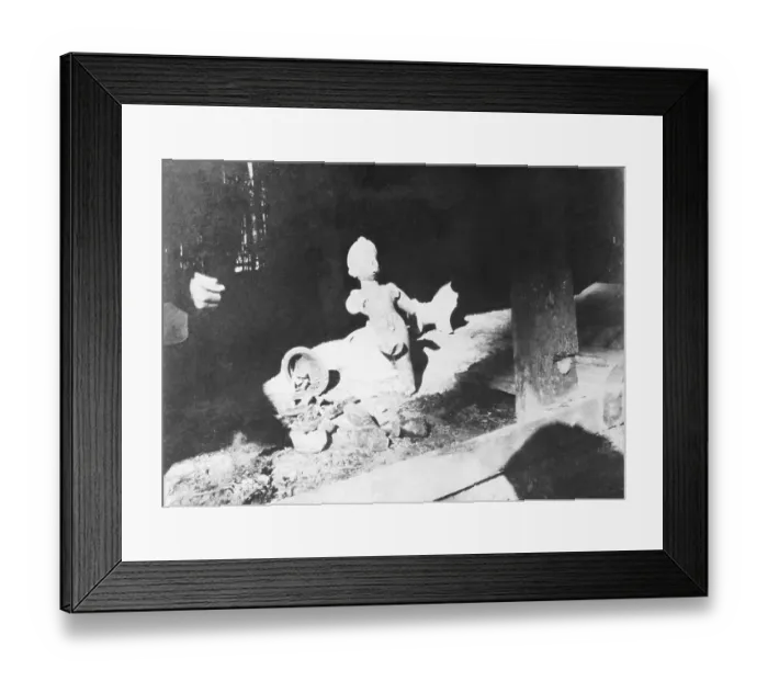Framed Print : Damaged deities, caused by riots between Hindus and Muslims in Noakhali East Bengal, November 1946, India, Asia