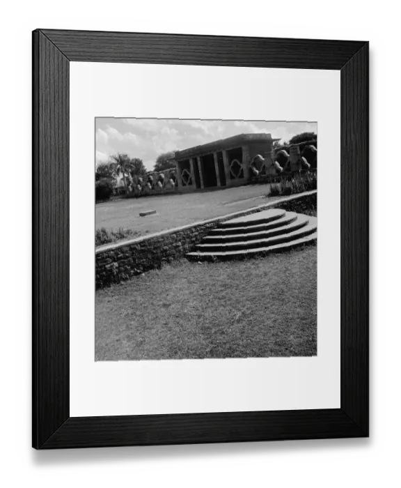 Framed Print : The garden of Birla House, Delhi, where Mahatma Gandhi used to hold his prayers and the spot where he was assassinated, 1948