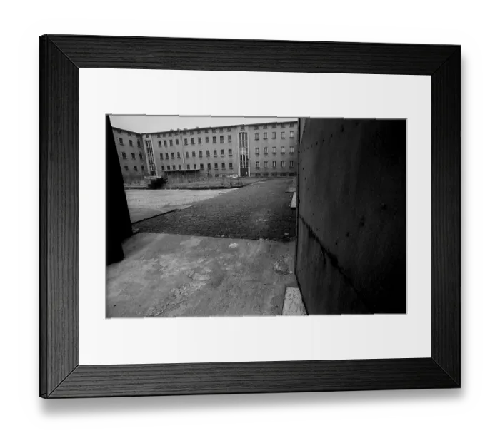 Framed Print : Germany, Berlin, 06.03.1992, Cell wing in the Stasi remand prison Hohenschoenhausen, Europe Framed Print : Germany, Berlin, 06.03.1992, Cell wing in the Stasi remand prison Hohenschoenhausen, Europe