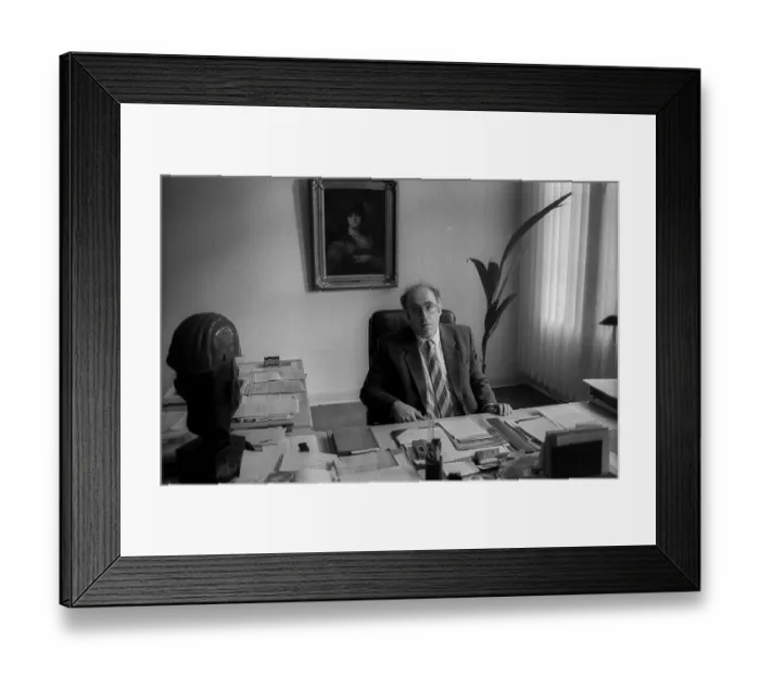 Framed Print : Germany, Berlin, 02.03.1992, Dr Hermann Simon, Director Stiftung Neue Synagoge Berlin  /  Centrum Judaikum, Europe