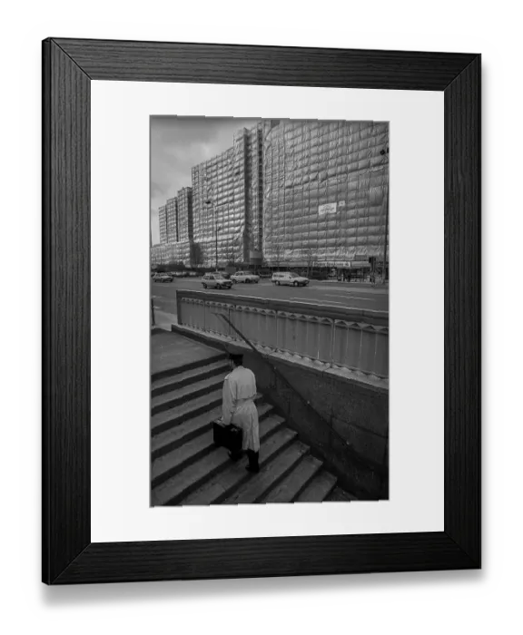 Framed Print : Germany, Berlin, 11.03.1992, Leipziger Strasse, road tunnel, high-rise buildings, Europe Framed Print : Germany, Berlin, 11.03.1992, Leipziger Strasse, road tunnel, high-rise buildings, Europe
