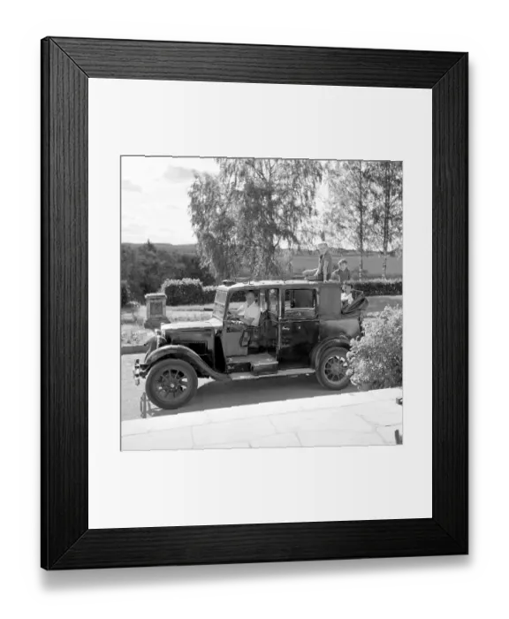 Framed Print : Ernst Nathorst-Boeoes (1918-1988), a Swedish jurist and numismatist, participated in the 1957 Kvitt eller dubbelt  /  10 000-kronorsfragan on Swedish coins and won