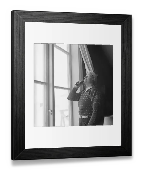 Framed Print : She who tracks the mountain weather Framed Print : She who tracks the mountain weather