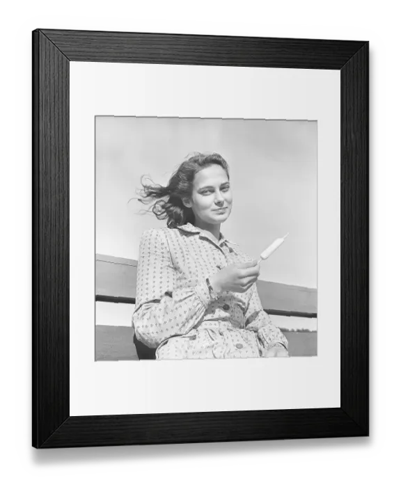 Framed Print : Marta Toren (eg. Maerta Toren) 1925-1957 Swedish actress Framed Print : Marta Toren (eg. Maerta Toren) 1925-1957 Swedish actress