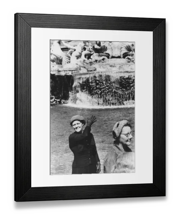 Framed Print : Trevi Fountain 1950s. A fountain located at Piazza di Trevi in central Rome