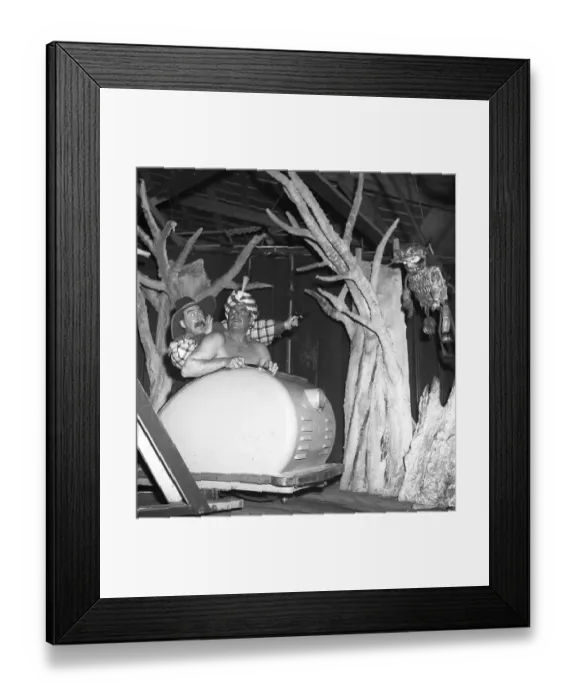 Framed Print : Adolf Jahr, 1893-1964, Swedish actor in a horror trip together with Nils Ericson during the filming of the Swedish feature film Djurgardskvaellar at Groena Lund amusement park in Stockholm. Jahr plays the role of variety artist Affe Groenlund
