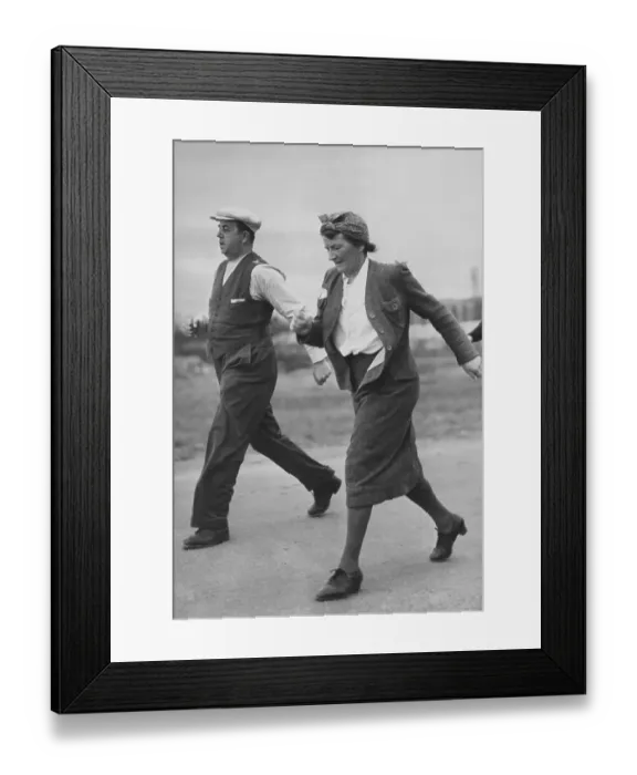 Framed Print : Keeping fit in the 1940s. Mrs