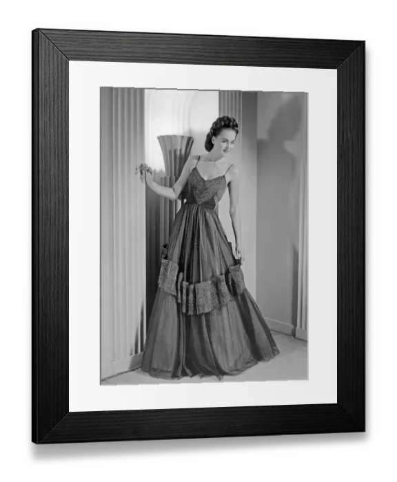 Framed Print : Women's fashion in the 1940s