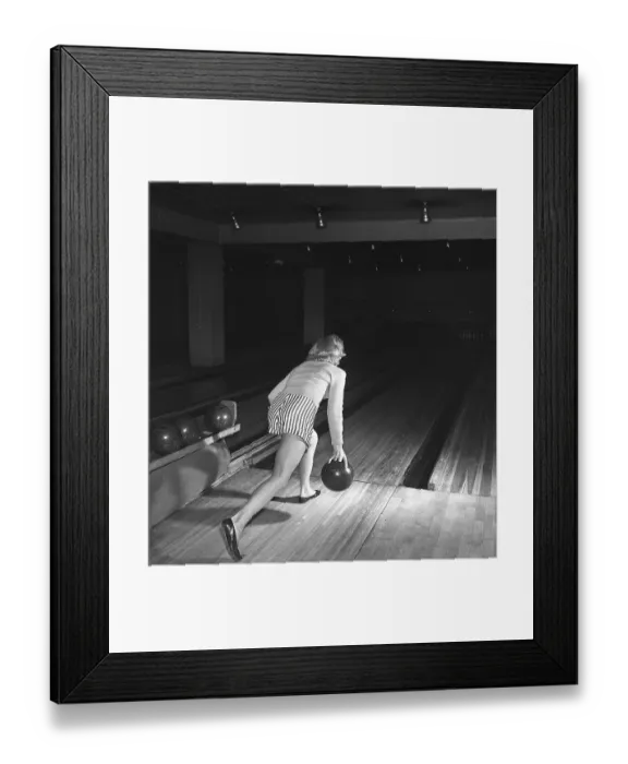 Framed Print : Bowling in the 1950s. Actress Ullacarin Ryden pictured when bowling for the first time