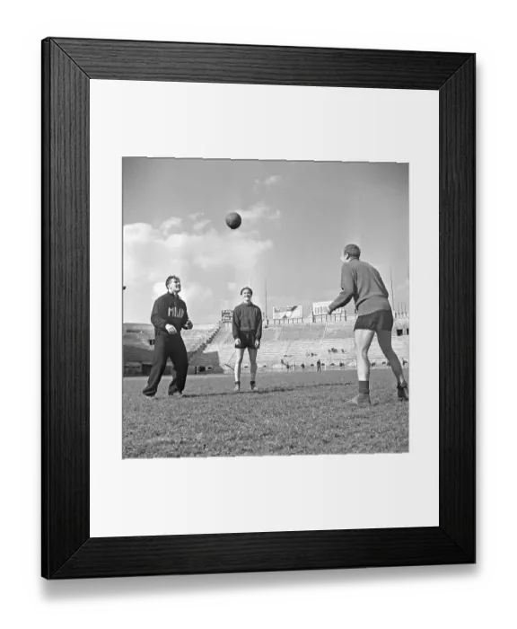 Framed Print : Gunnar Nordahl. 19 october 1921 - 15 september 1995
