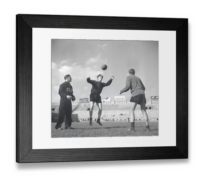 Framed Print : Gunnar Nordahl. 19 october 1921 - 15 september 1995