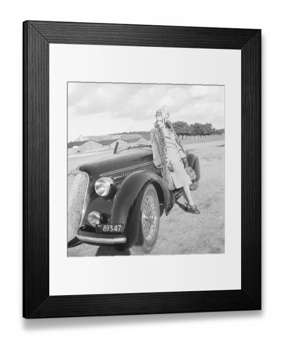 Framed Print : Women's fashion in the 1940s Framed Print : Women's fashion in the 1940s