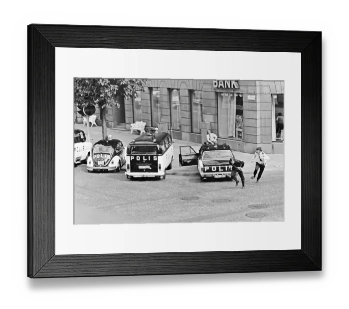 Framed Print : The Norrmalmstorg robbery 23-28 august 1973 Framed Print : The Norrmalmstorg robbery 23-28 august 1973